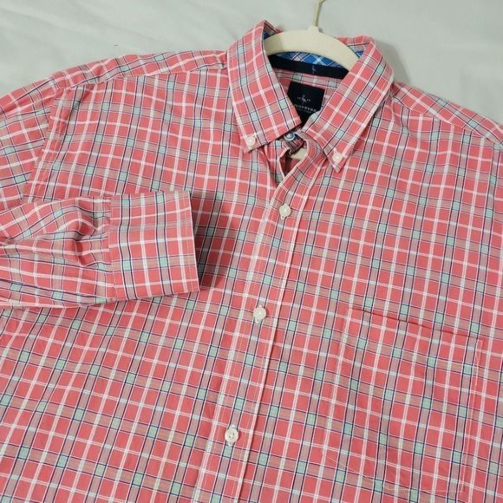 Men's Tailorbyrd Button-down size Large‎